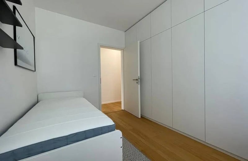 Location d’un appartement spacieux de 3 pièces, 99 m², quartier Dúbravka, Bratislava, Slovaquie